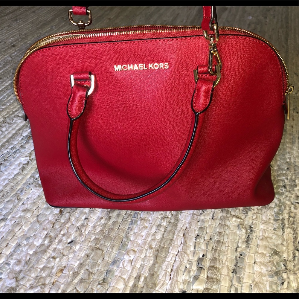 Michael Kors Red Jet Set Shoulder Handbag